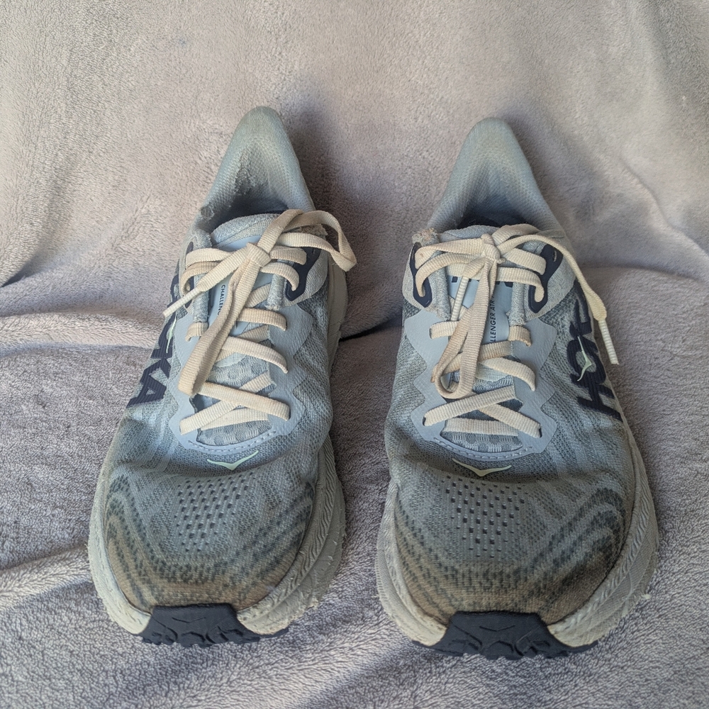 HOKA Women's Challenger ATR 7 Trail Shoe Druzy/Droplet Size 7D (7 Wide)